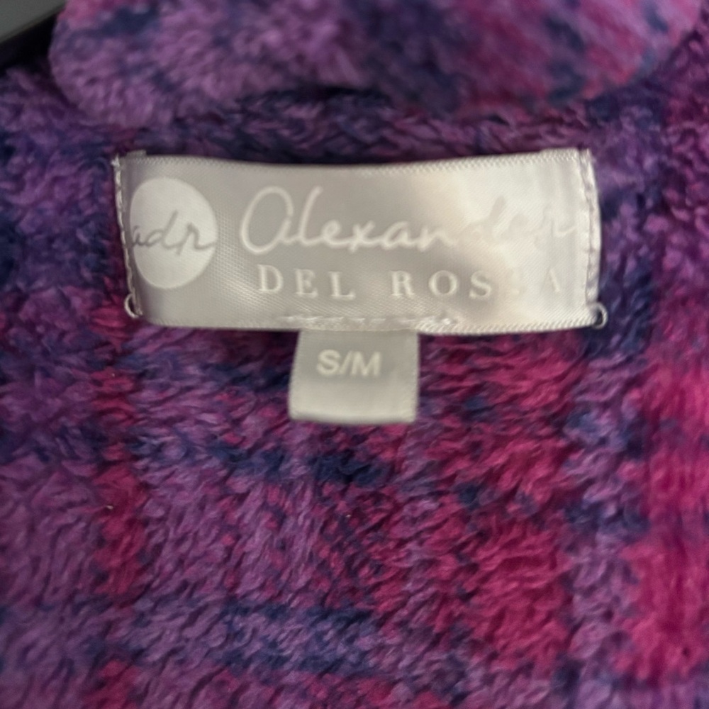 Cozy Plaid Robe - Picture 2 of 6